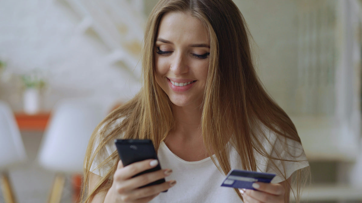What are HSA and FSA accounts?